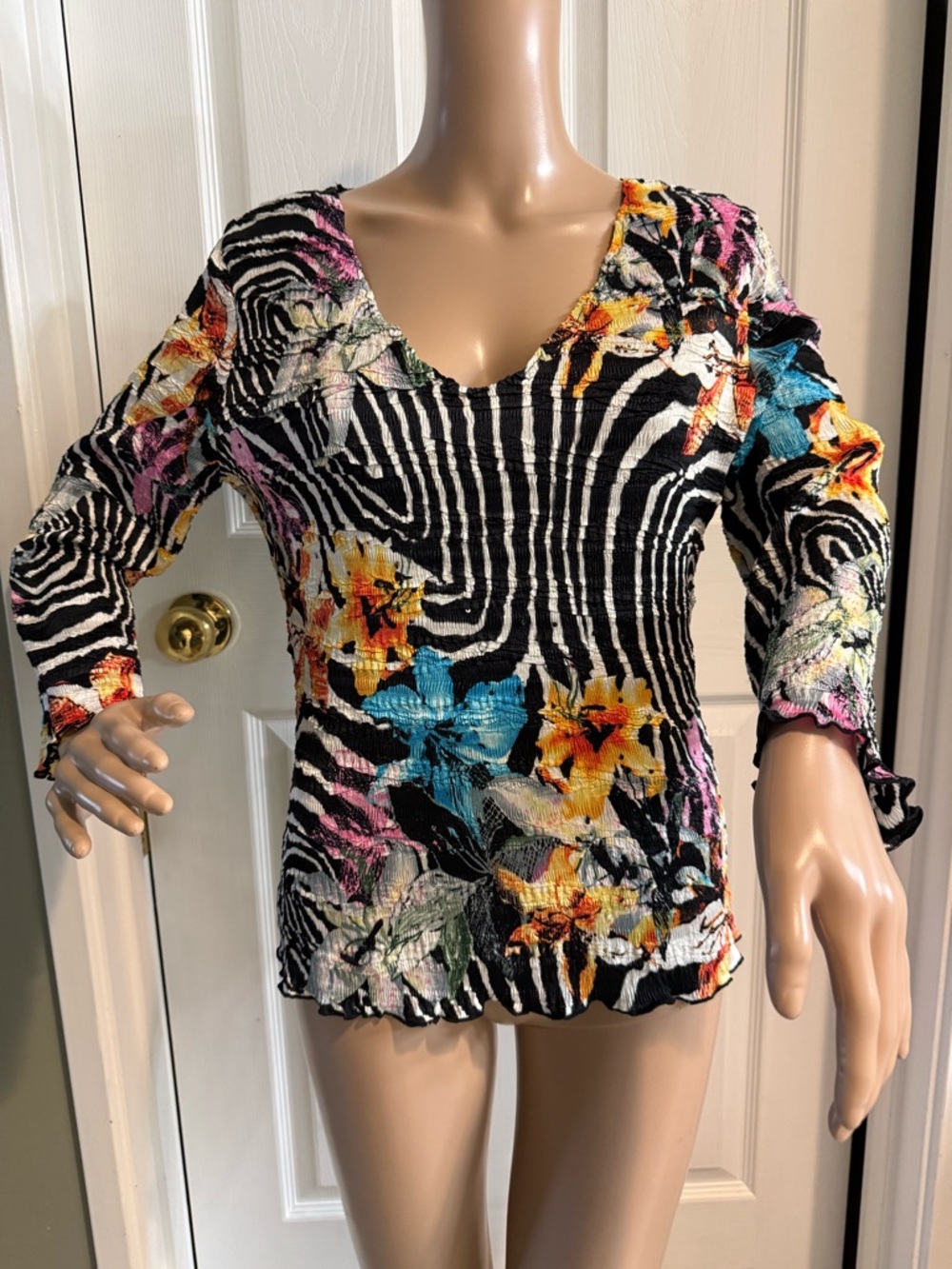 Y2K Alberto Makali Crinkle Pleated Top Floral Blouse Size L Fairy Sequin